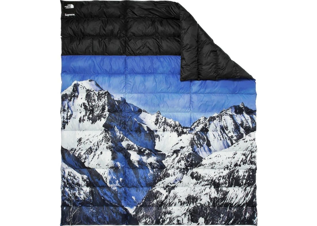 アウトドア寝具 Supreme/The North Face Nupste Blanket Supreme The North Face Nupste Blanket - StockX News