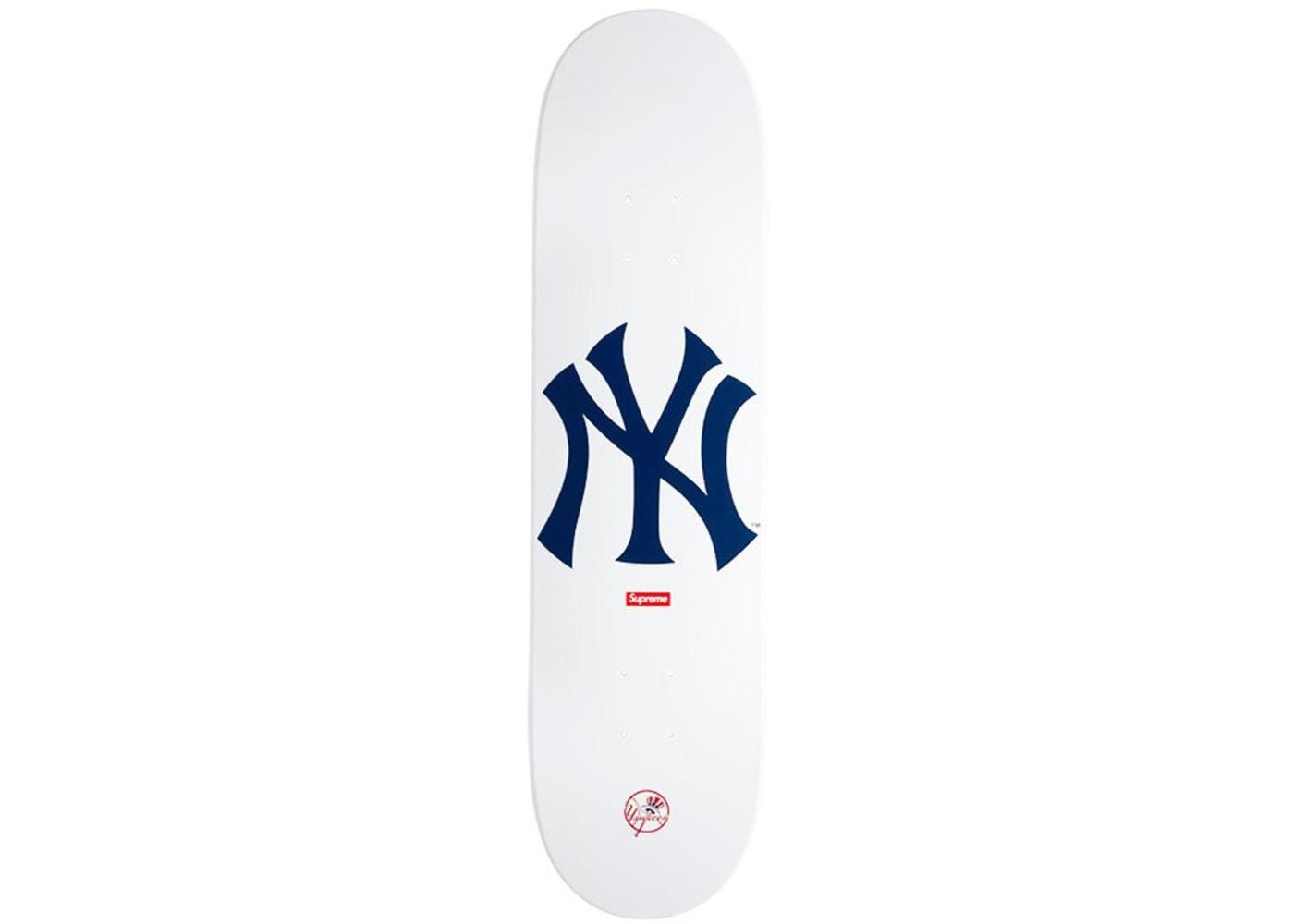 Supreme teamed up with New York Yankees for a collaborative
