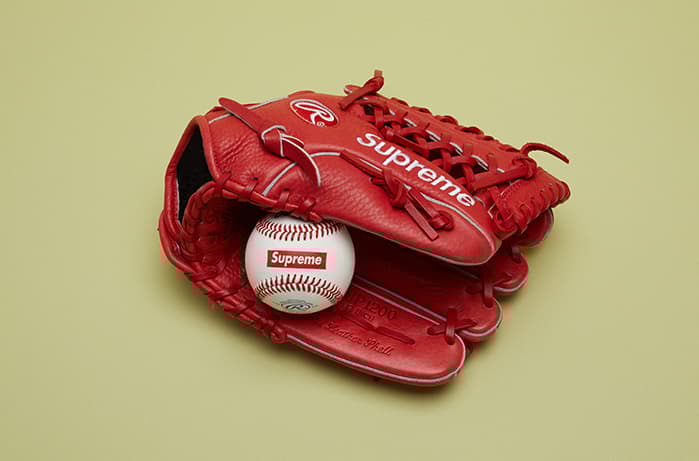 【超希少！Rawlings × Supreme コラボモデル】 StockX Select: Win A Supreme Playoff Pack - StockX News