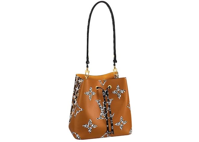 LV 希少 限定品 ジャイアント モノグラム Giant Monogram Jungle All the Bags from Louis Vuitton's Monogram Jungle Collection