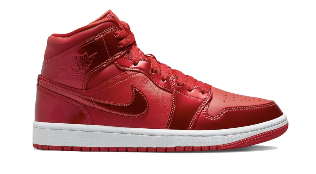 Air-Jordan-1-mid-se-pomegranata-femme-stockx