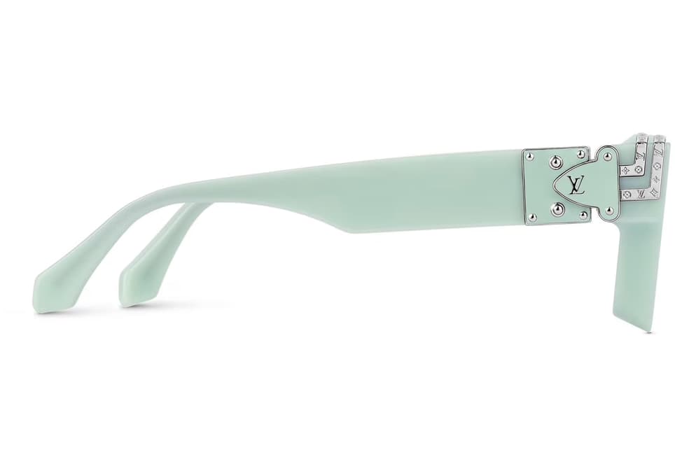Sunglasses to match the Jordan 6 Mint Foam