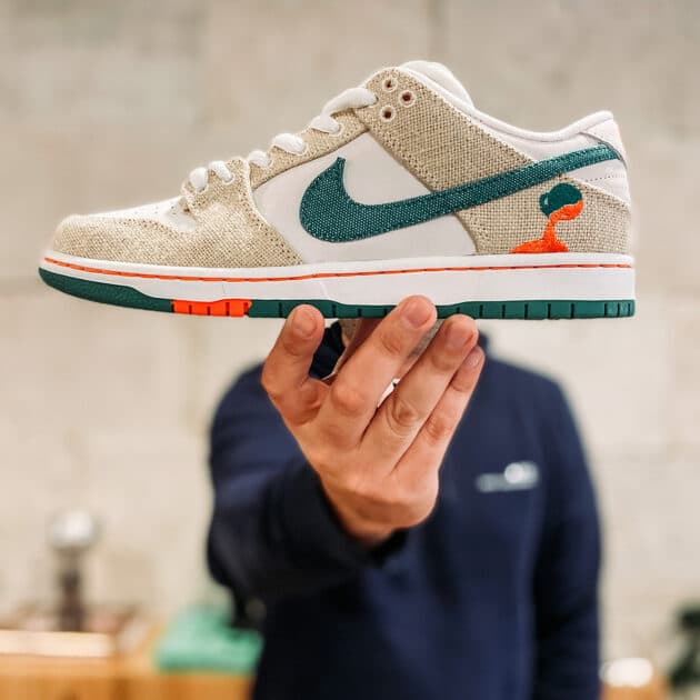 La Reseña StockX: Nike SB Dunk Low Jarritos ft. Cabezadetenis & Paco Gómez